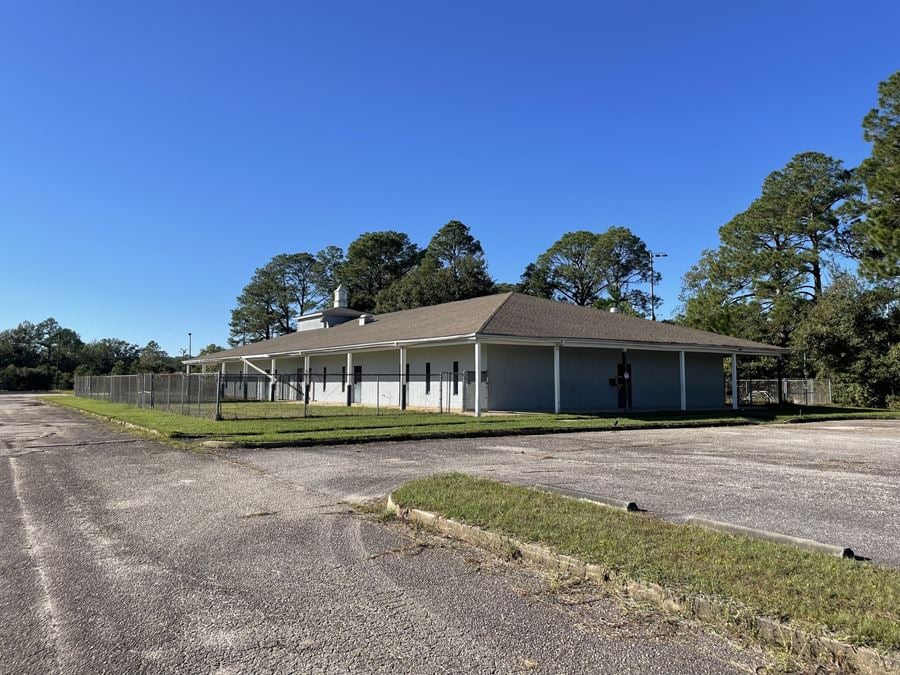 Former Y Daycare Building