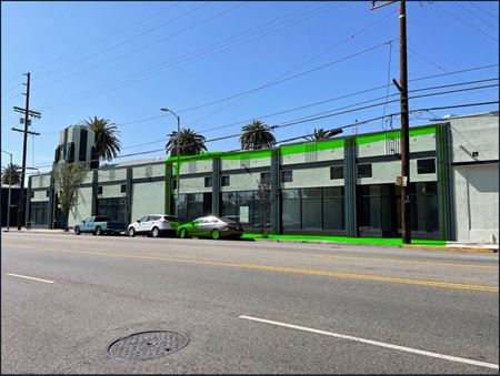 Office space for Rent at 4525 W Adams Blvd in Los Angeles