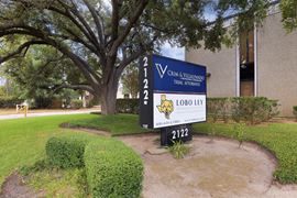 2122 East Governors Circle