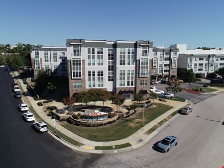Retail space for Rent at 900 East Six Forks Road in Raleigh