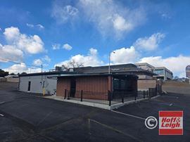 1106 N Circle Dr