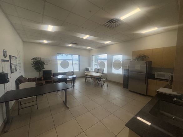 3260 - 3280 South 900 West