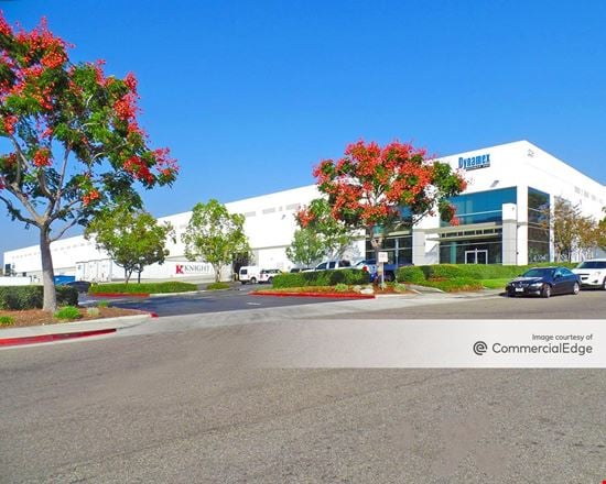 Fullerton Business Center