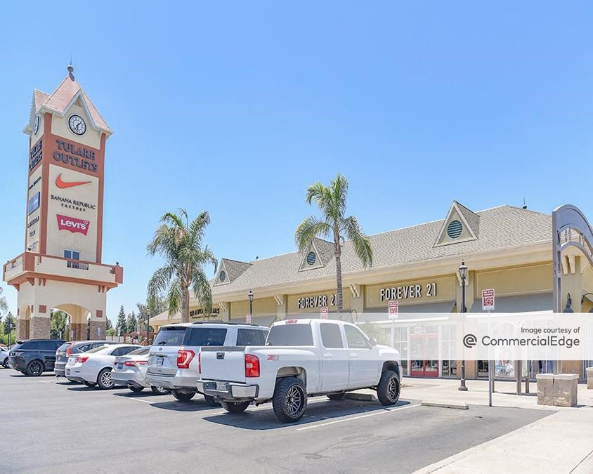 Tulare Outlets 1709 Retherford Street Retail Building