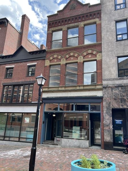 Retail space for Rent at 30 City Ctr in Portland