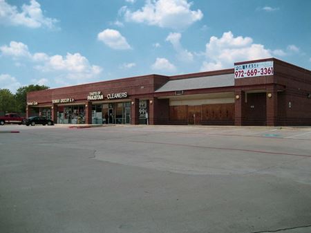 Commercial space for Rent at 699 E. Harwood Road in Euless