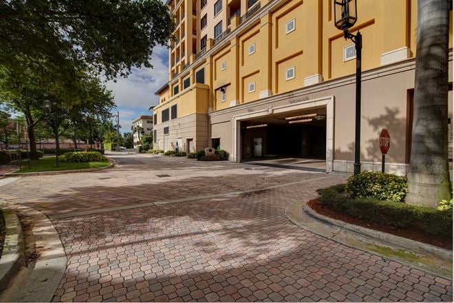 Retail/Office Space for Lease