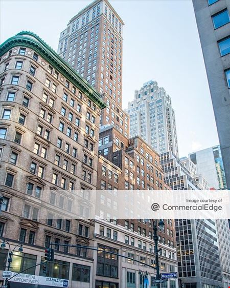 Office space for Rent at 535 Fifth Avenue in New York