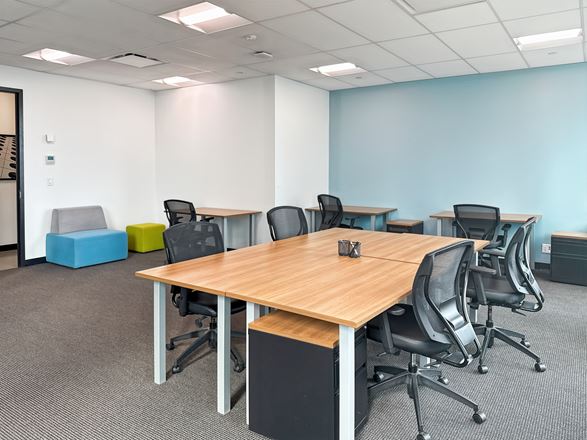 Regus - Burnaby - Solo District