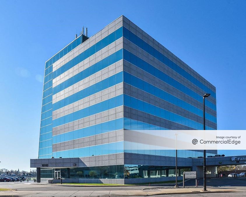 Germain Plaza 1010 West St. Germain Street, St. Cloud, MN