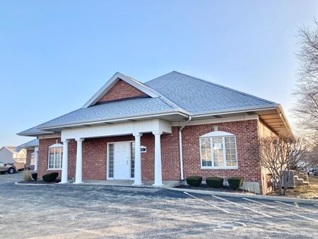 Office space for Rent at 2200-2208 Weber Rd. in Crest Hill
