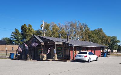 Retail For Lease With 2 Months Free Rent