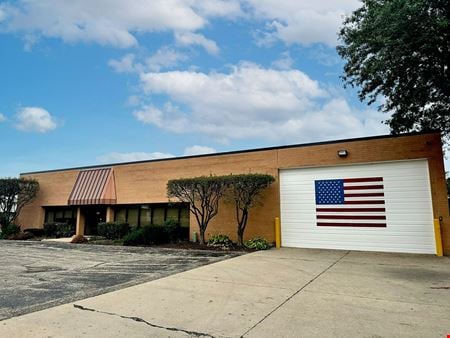 Photo of commercial space at 1105 Carolina Dr in West Chicago