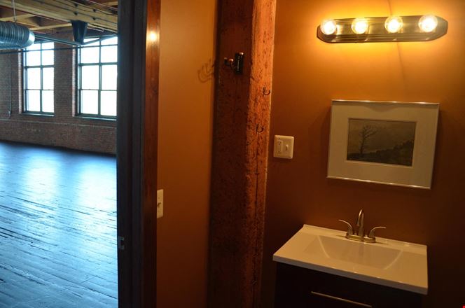 COMMERCIAL LOFT SPACE - WEST SIDE CLEVELAND