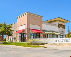 Preston Creek Shopping Center - Plano