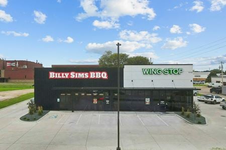Retail space for Sale at 1115 N Roosevelt in Burlington