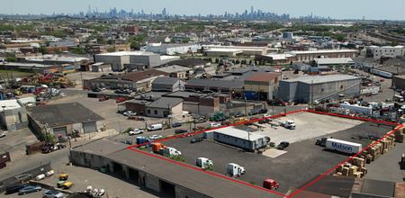 Commercial space for Rent at 7 Tompkins Point Road in Newark