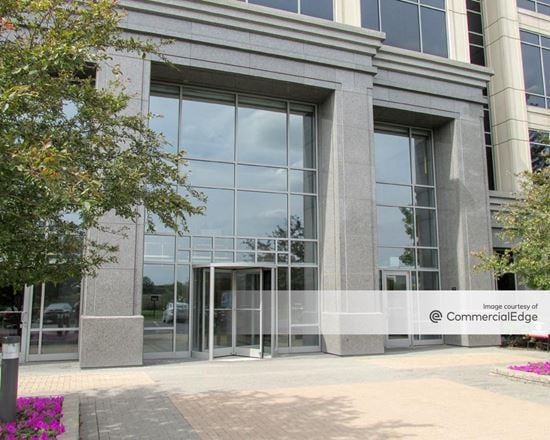 Hamilton Lakes Business Park - 150 Pierce Road
