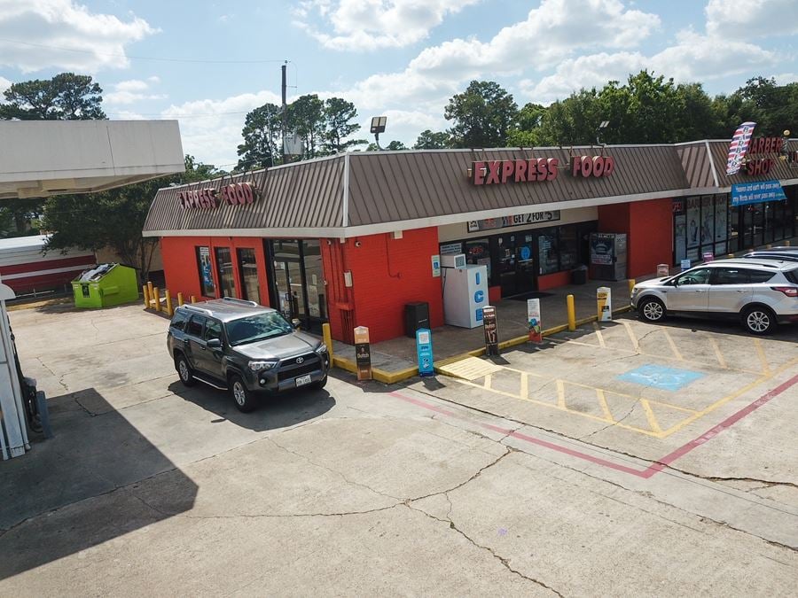 Theiss Plaza