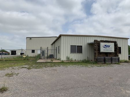 11,237 SF Warehouse and Office Space on 50.47 AC - Countyline