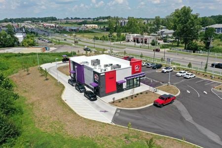 Photo of commercial space at 3211 E 10th St in Jeffersonville