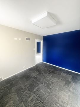 427 E. Golf Rd.,
