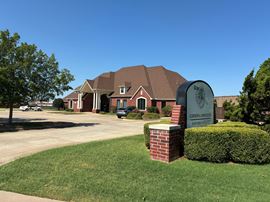 1425 S. Fretz Ave