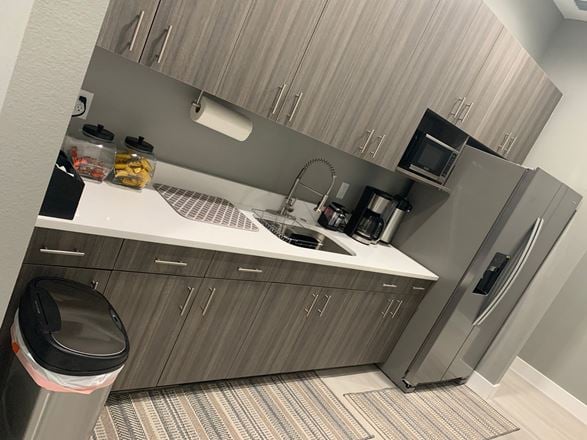 Coworkers Zone LLC - Kissimmee