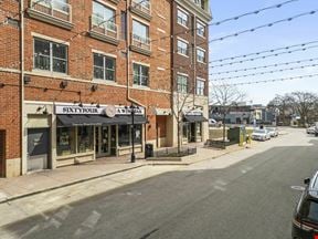 Prime Downtown Naperville Restaurant Space for Lease