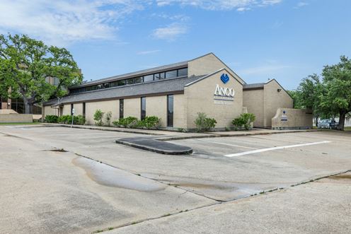 1215 East Villa Maria Road