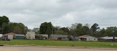 1405 Swan Lake Rd