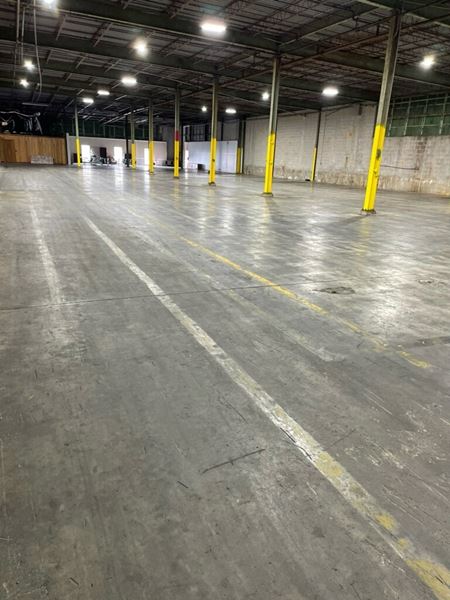 Industrial space for Rent at 119 Anderson Court in Dothan