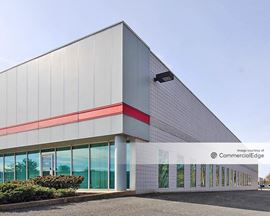 Totowa Commerce Center