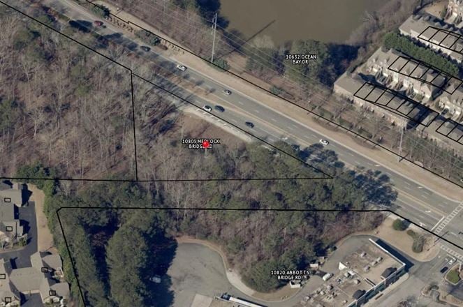 10805 Medlock Bridge Rd – 1.05 Acre Development Site