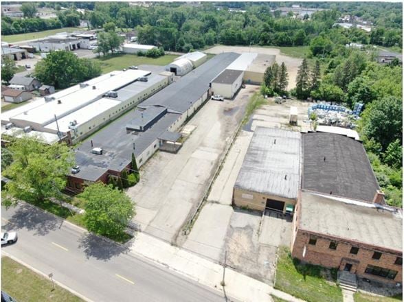 Kalamazoo - Light/Heavy Industrial & Self-Storage Building