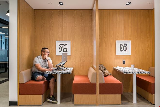 WeWork - 5161 Lankershim Blvd