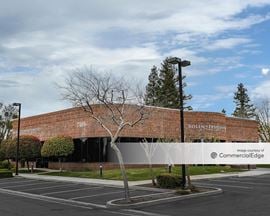 San Joaquin Valley Professional Plaza