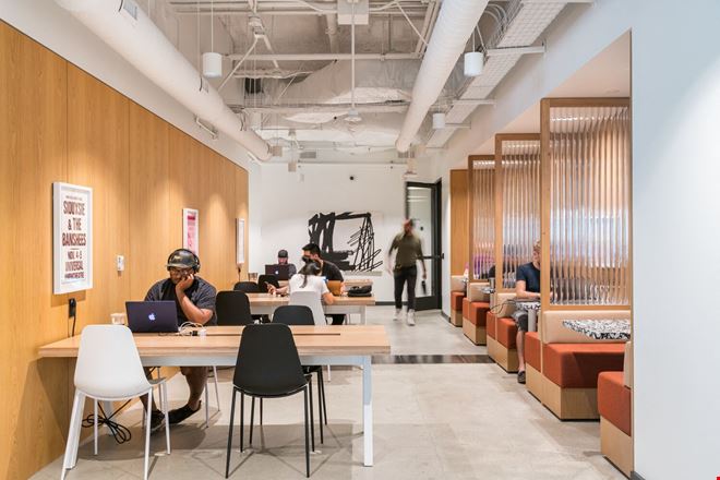 WeWork - 5161 Lankershim Blvd