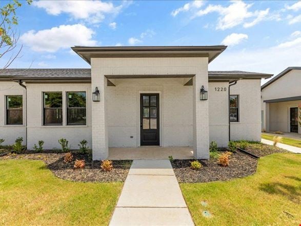 1220 N Kimball Ave, Unit 120