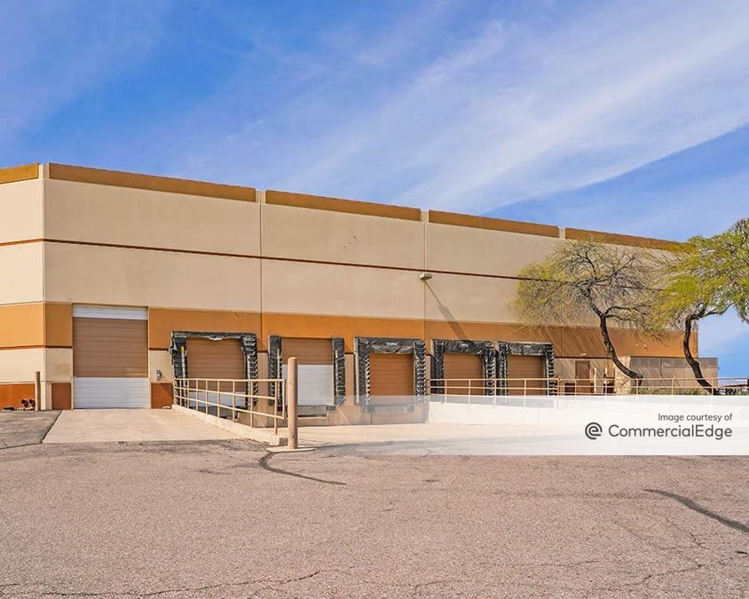 Thunderbird Airpark Center 7575 East Redfield Road, Scottsdale, AZ