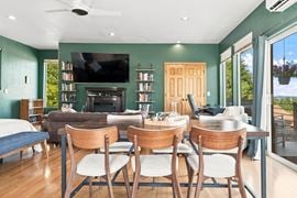 21360 SW Hillsboro Hwy