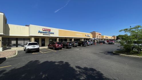 River Square Shopping Center