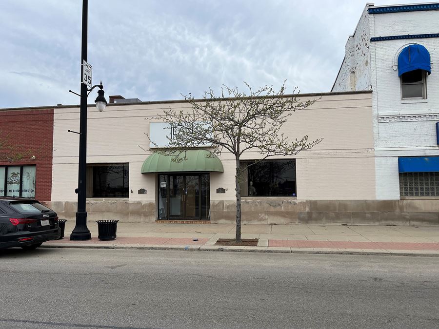 927 N. Summit Street