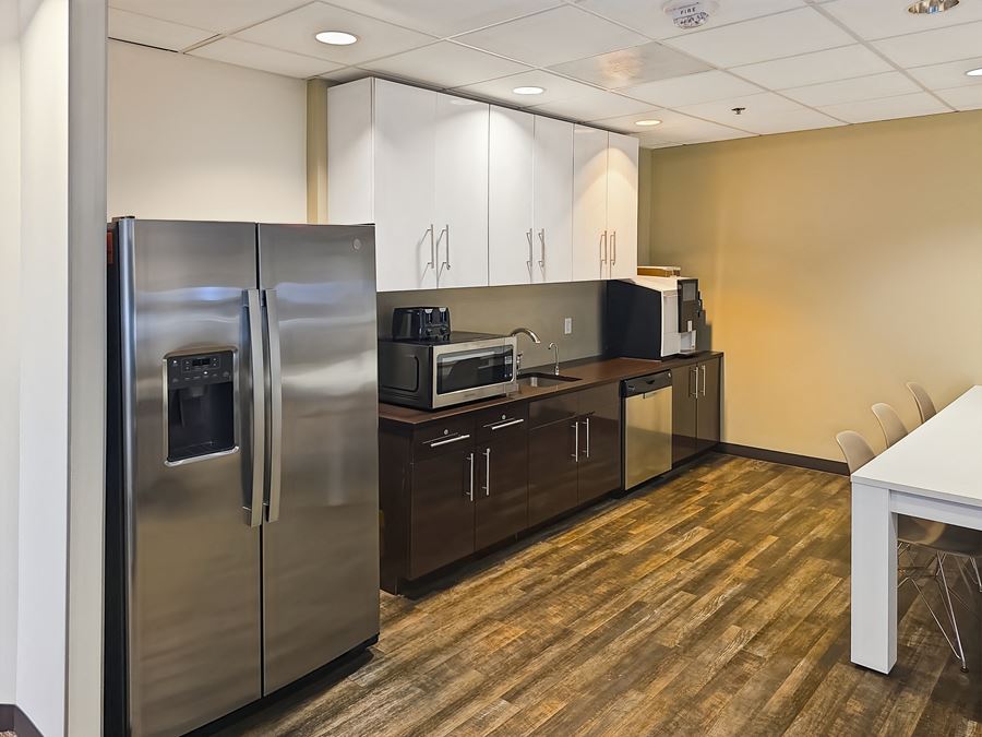 DE, Newark - Christiana Corporate