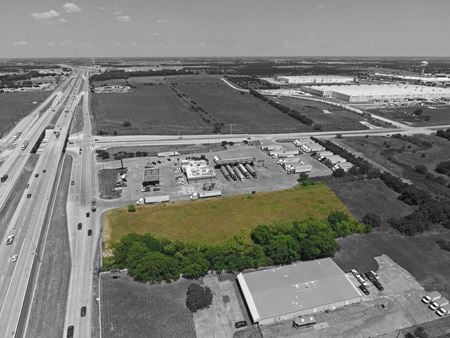 Photo of commercial space at 1970 I-30 Service Rd in Rockwall