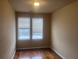 8292-8296 Woodward Ave