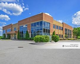 Aspen Grove Medical Plaza