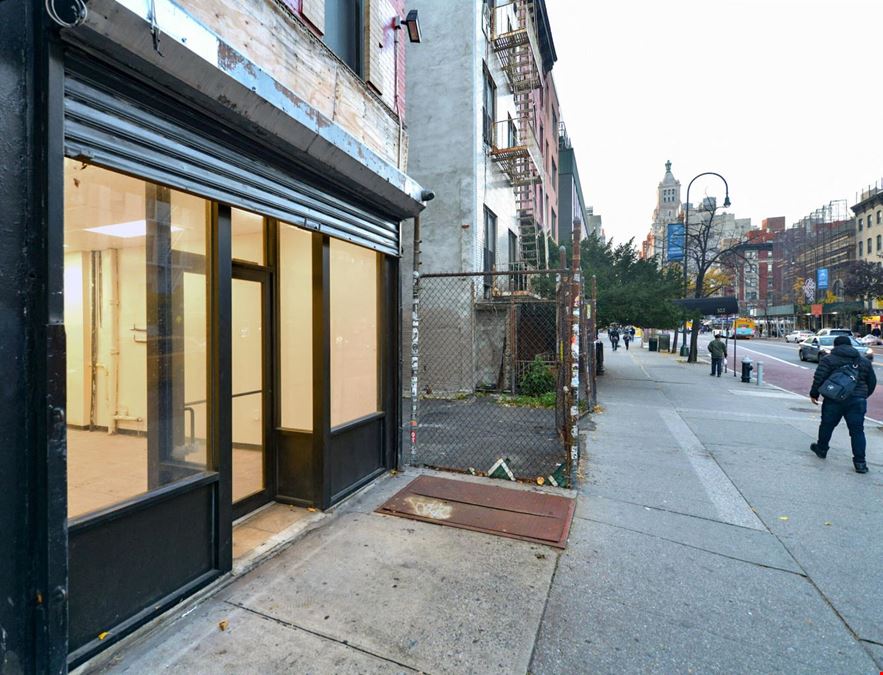 East Village 14th Street Retail Space!