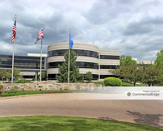 Chesterbrook Corporate Center - 725 & 735 Chesterbrook Blvd