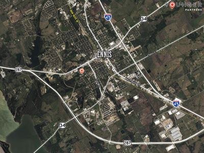 ±25,000 SF | LAND | ENNIS